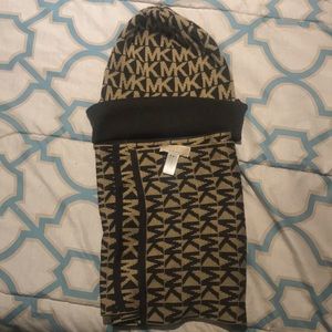 MK Beanie and scarf set 🧣